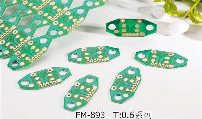 FM-893  T：0.6系列耳机调音板